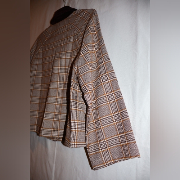 Alice Blue Brown Plaid Blazer w/Velvet Maroon Collar And Buttons. Small. NWT. - Picture 14 of 15
